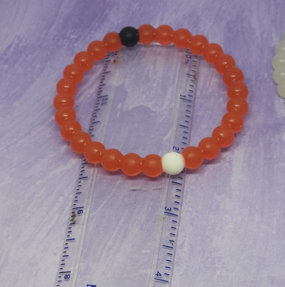 Lokai Set Of 3 Bracelets Clear-Blue-Red - Picture 6 of 8